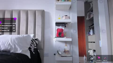  QUEEN ANTONELLA  online show from January 25, 9:14 pm