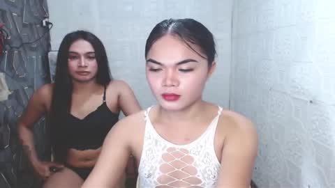 Snapshot of queen_arnie4utsxxx chatting on September 29, 7:35 am Arnie online show from September 29, 7:35 am