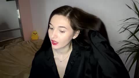 Snapshot of queen_chatur chatting on February 12, 3:05 pm Viktoria online show from February 12, 3:05 pm