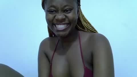 Snapshot of queen_diveer chatting on September 16, 4:13 am queen_diveer online show from September 16, 4:13 am