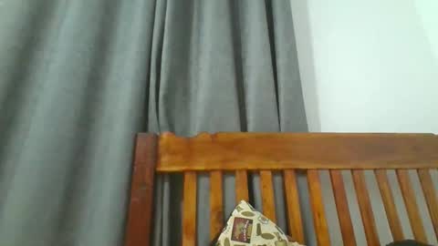 Snapshot of queen_diveer chatting on September 21, 6:09 pm queen_diveer online show from September 21, 6:09 pm