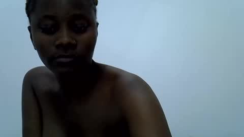 Snapshot of queen_diveer chatting on September 22, 7:38 pm queen_diveer online show from September 22, 7:38 pm