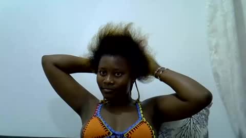 Snapshot of queen_diveer chatting on September 25, 10:35 pm queen_diveer online show from September 25, 10:35 pm