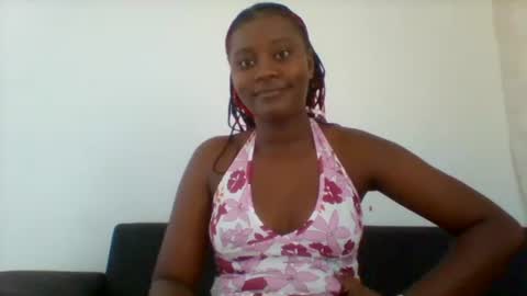 Snapshot of queen_diveer chatting on October 24, 1:40 pm queen_diveer online show from October 24, 1:40 pm