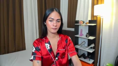 Queen Dyosa online show from November 27, 6:10 pm