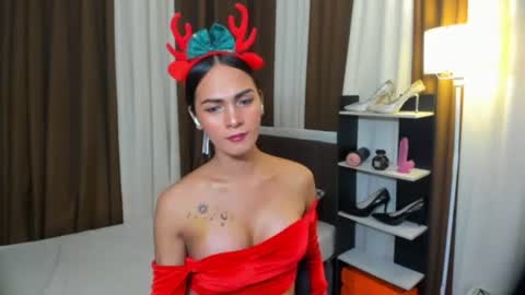 Queen Dyosa online show from December 15, 9:02 am