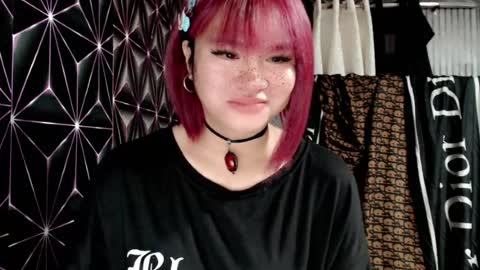Snapshot of queen_elicktra chatting on July 16, 12:16 am JOY online show from July 16, 12:16 am