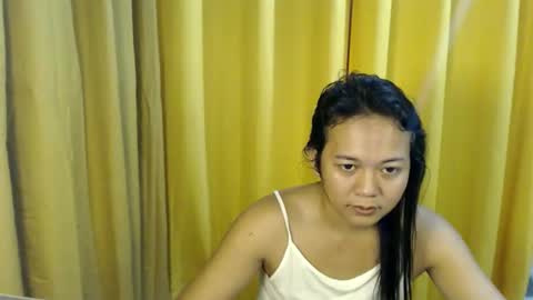 Snapshot of queen_ennah chatting on May 30, 12:41 am queen_ennah online show from May 30, 12:41 am