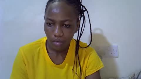 Snapshot of queen_fantacy chatting on February 27, 9:20 am queen_fantacy online show from February 27, 9:20 am