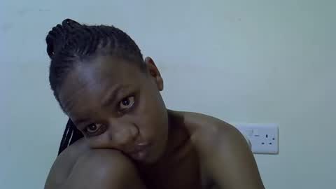 Snapshot of queen_fantacy chatting on March 2, 7:15 am queen_fantacy online show from March 2, 7:15 am