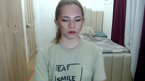 shawny online show from February 12, 3:23 am