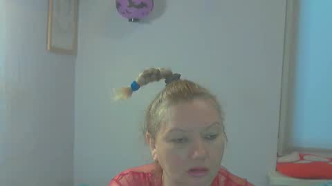 queen_jane8 online show from February 18, 11:39 am