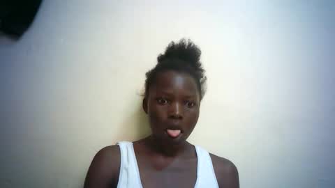 Snapshot of queen_joan chatting on February 7, 1:01 pm queen_joan online show from February 7, 1:01 pm