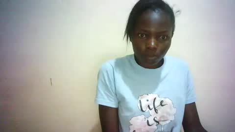 Snapshot of queen_joan chatting on February 25, 3:09 am queen_joan online show from February 25, 3:09 am