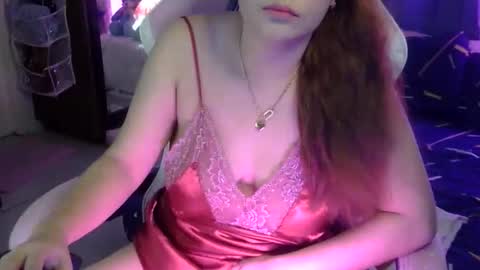 QueenHennessy online show from October 12, 4:06 pm