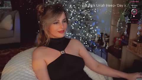 Maria online show from December 19, 11:12 pm