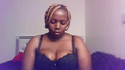 QUEEN online show from April 18, 11:36 am