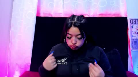 queen_salomme online show from December 18, 8:59 pm