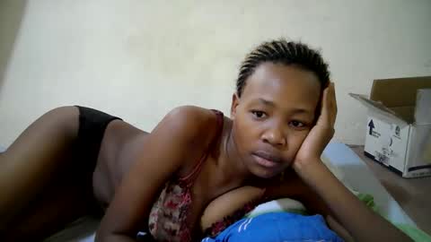 queen_slender online show from May 26, 6:31 am
