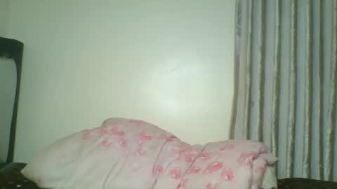 Snapshot of queen_wow2 chatting on May 26, 7:10 pm queen online show from May 26, 7:10 pm