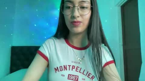 queenbyte_18 online show from March 23, 2:15 am