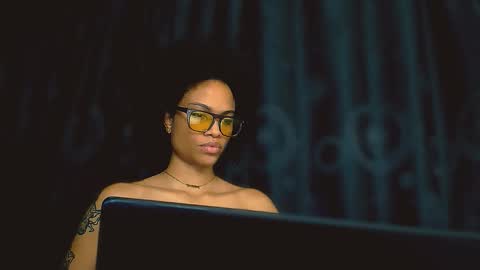 Sweet Goddess online show from November 21, 2:43 am