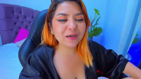 Queen online show from February 11, 1:10 am