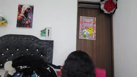Snapshot of queenjenn__ chatting on May 5, 3:58 am QUEENJEENN online show from May 5, 3:58 am