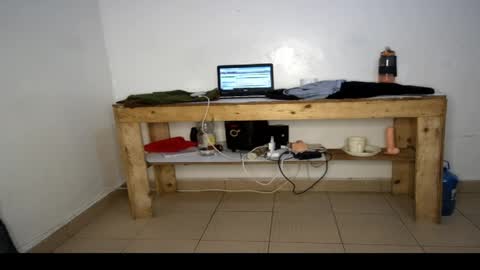 Nina online show from April 5, 5:10 pm