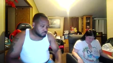Snapshot of queenking55 chatting on July 3, 5:58 am Queen N King Fun Night online show from July 3, 5:58 am