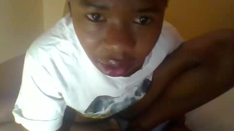 queenleona61 online show from November 24, 5:29 am