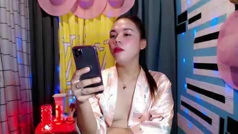 queenlust381213 online show from December 11, 12:23 pm