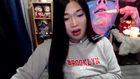 Mikka online show from November 24, 3:56 pm