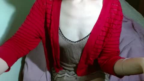 queenoftenderness online show from January 4, 5:26 pm