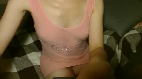 queenoftenderness online show from November 10, 7:46 pm