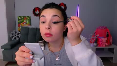 Patricia online show from November 19, 2:50 pm