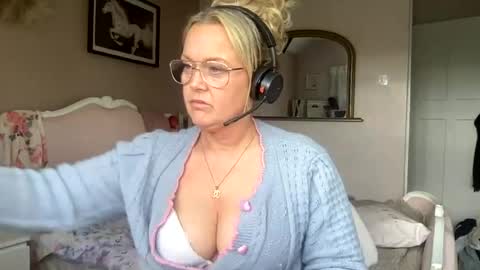 PrincessP333 online show from May 11, 2:45 pm