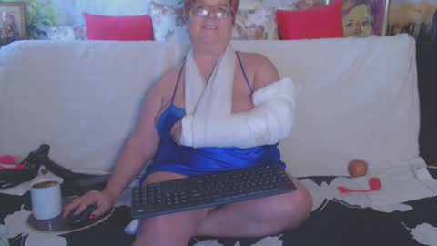 QueenPammy online show from March 4, 12:33 pm