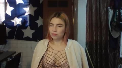 Queen Raven online show from July 8, 3:49 pm
