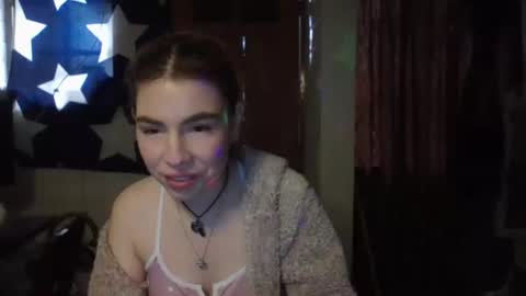 Queen Raven online show from July 15, 5:07 pm