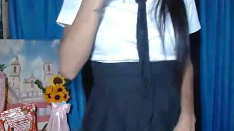 queensteffi online show from December 22, 2:49 pm