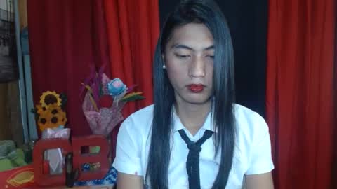 queensteffi online show from February 13, 2:12 am