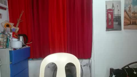 queensteffi online show from October 19, 8:31 pm