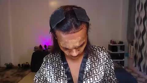 ValentinaMoone online show from February 1, 6:45 am