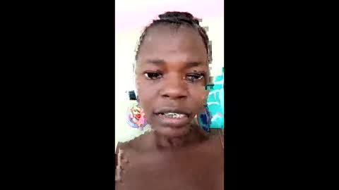 queenzawa online show from March 23, 10:08 am