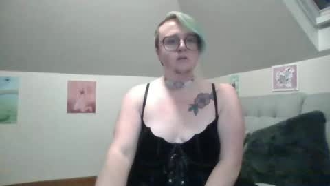 queerlyjaz online show from November 23, 12:54 am