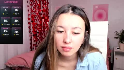 Snapshot of queitsharm_ chatting on February 20, 6:37 am Anna online show from February 20, 6:37 am