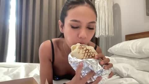 quelc538 online show from April 12, 2:05 am