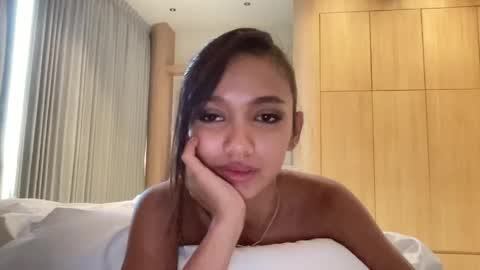 quelc538 online show from April 20, 1:41 am