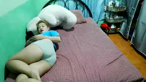 quelly40 online show from January 31, 7:11 pm